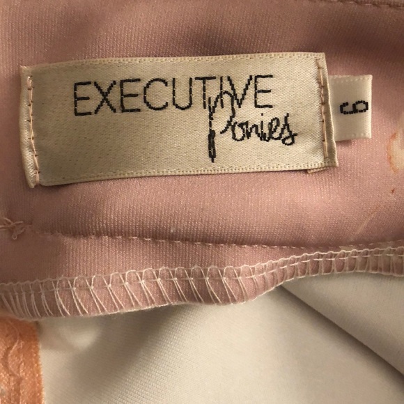 Showpo Whirlwind Midi Skirt In Blush Floral - Picture 5 of 5